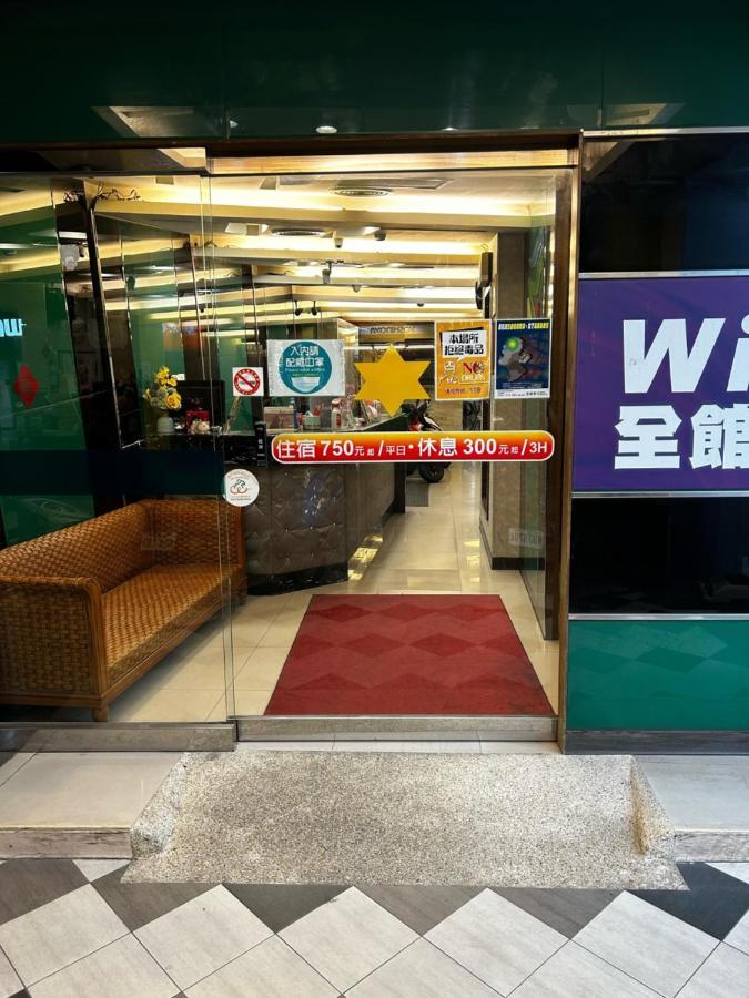 ホテル トン ビン エクスプレス 新竹市 エクステリア 写真